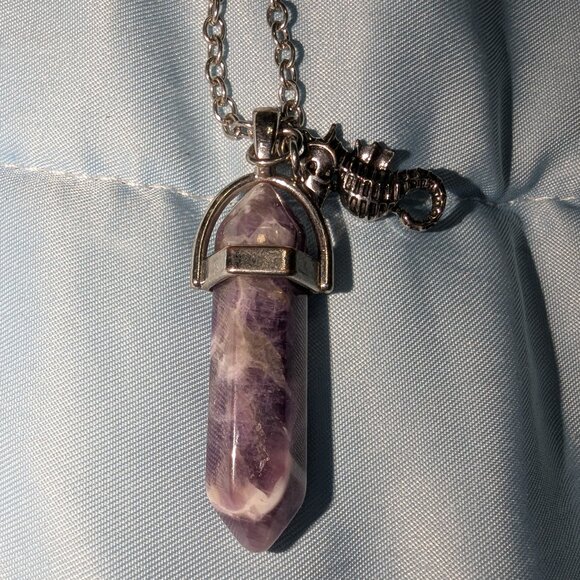 $3 with Bundle ~ Amethyst Crystal Point Necklace with Seahorse Charm 5115 - Picture 3 of 5